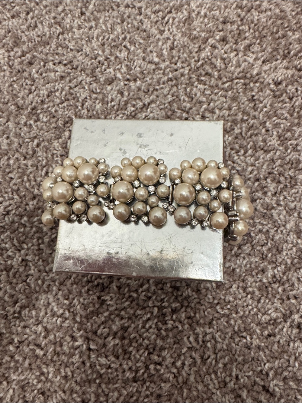 JCrew Pearl Cluster Stretch Bracelet - Cream Beads with Silver Accents